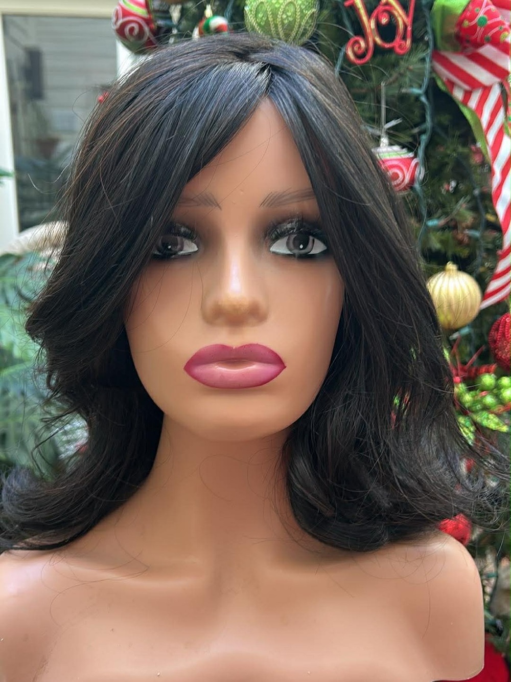 Styles by Soma Vantage Point in a dark brunette
